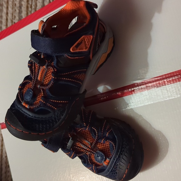 Jambu Piranha Sandals Boys Sz 9 NWT - Picture 2 of 7